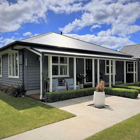 Cottage On Harrogate ハンマー・スプリングス エクステリア 写真